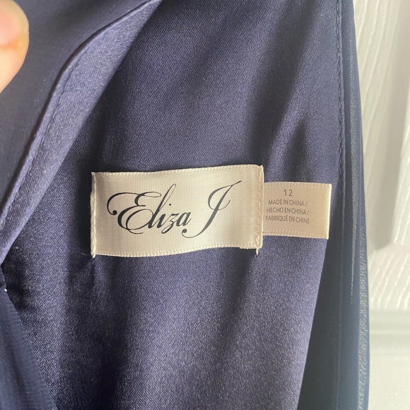 Navy Blue Formal Evening Dress Gown - Picture 3 of 16